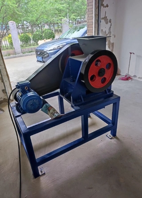 ماشین آلات 45kg/H سنگ شکن فکی نوع MPE Compact مهر و موم شده